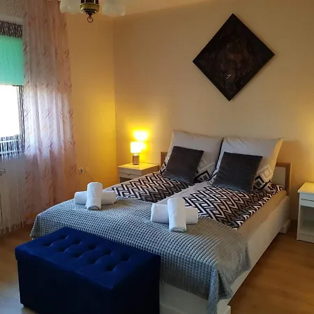 Lesny Apartment